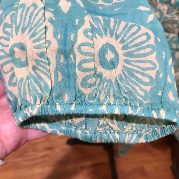 🍀VINTAGE LUCKY Embroidered Blouse - Picture 7 of 7